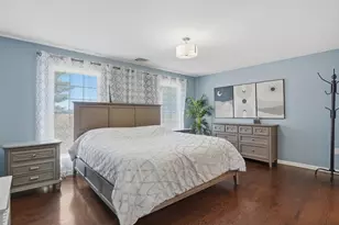112 Pineland Ave, Worcester, MA 01604 - Photo 13