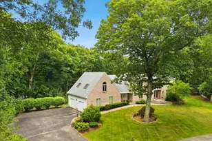 126 Sycamore Rd, Braintree, MA 02184 - Photo 5