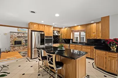 126 Sycamore Rd, Braintree, MA 02184 - Photo 5