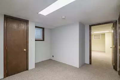 248 Laconia St, Springfield, MA 01129 - Photo 13