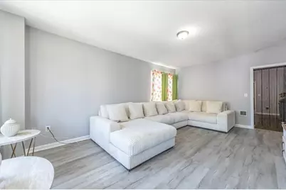 247 Ashley Blvd, New Bedford, MA 02746 - Photo 7