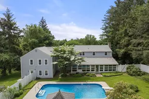 6 Newton Pl, Sturbridge, MA 01566 - Photo 5