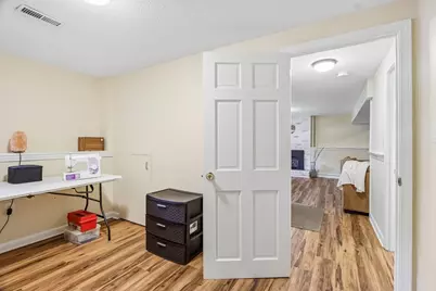 4 Carmel Dr, Billerica, MA 01862 - Photo 33
