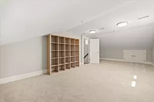 16-26 Dalby St, Newton, MA 02458 - Photo 31