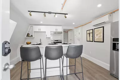 47 Newtonville Ave #3, Newton, MA 02458 - Photo 3