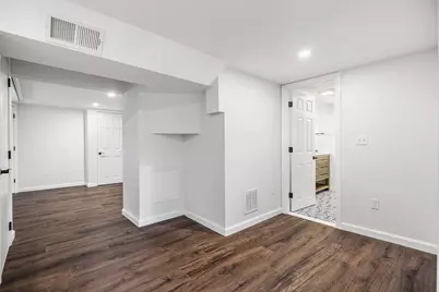 98 Rock Glen Rd, Medford, MA 02155 - Photo 29