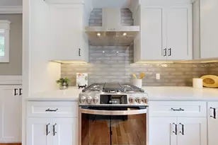 15 Park St, North Reading, MA 01864 - Photo 9