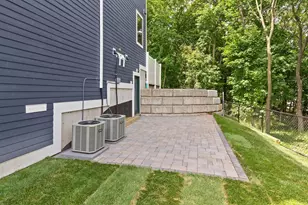 53 Packards Ln, Quincy, MA 02169 - Photo 33