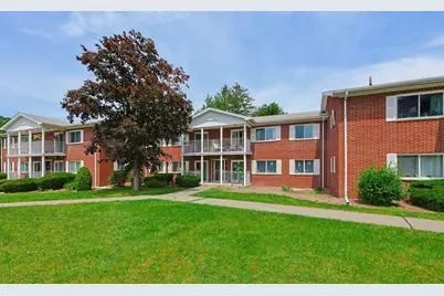 3 Bayberry Dr #4, Sharon, MA 02067 - Photo 1