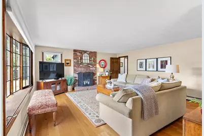 8 Donato Drive, Franklin, MA 02038 - Photo 3