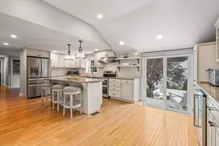 9 Wessex Dr, Westwood, MA 02090 - Photo 7