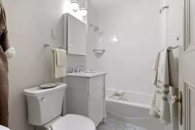 135 Marlborough St #6, Boston, MA 02116 - Photo 9