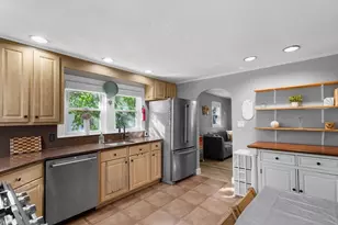 229 Fulton St, Medford, MA 02155 - Photo 9