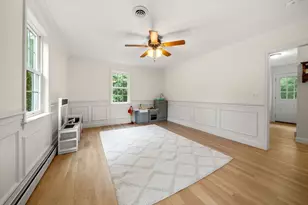 22 Edgewater Dr, Plymouth, MA 02360 - Photo 7