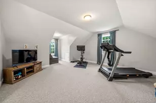 22 Edgewater Dr, Plymouth, MA 02360 - Photo 15