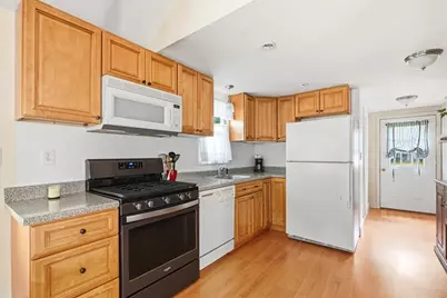 26 Hillside Ave, Halifax, MA 02338 - Photo 9