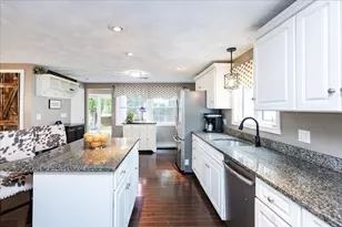96 Ash St, Danvers, MA 01923 - Photo 13