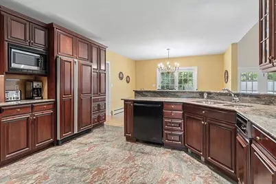 5 Concord Rd, Stoneham, MA 02180 - Photo 13