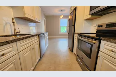 8 Fay #2, Westborough, MA 01581 - Photo 3