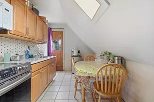 196-196A Hamilton St, Boston, MA 02122 - Photo 33