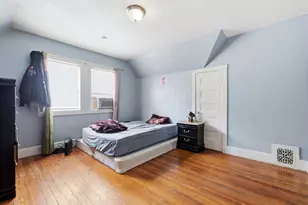 196-196A Hamilton St, Boston, MA 02122 - Photo 31