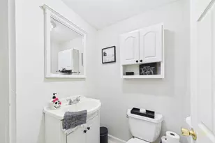 551 Union St, New Bedford, MA 02740 - Photo 17