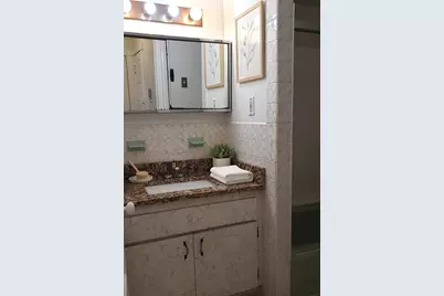 924 Beacon Street #6, Boston, MA 02215 - Photo 9