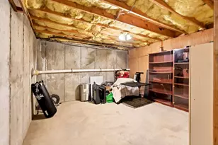 11 Elmwood Dr, Berkley, MA 02779 - Photo 31