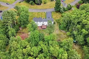 11 Elmwood Dr, Berkley, MA 02779 - Photo 35