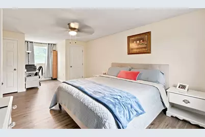 11 Elmwood Dr, Berkley, MA 02779 - Photo 13