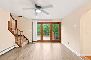 11 Elmwood Dr, Berkley, MA 02779 - Photo 25