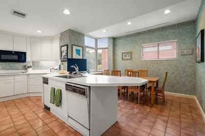 99 Florence #20-4B, Newton, MA 02467 - Photo 11