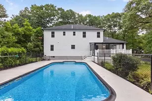 12 Alder St, Medway, MA 02053 - Photo 33
