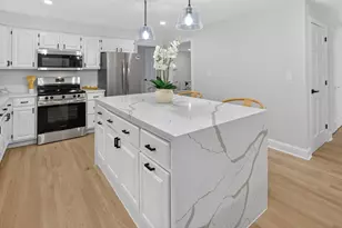 12 Alder St, Medway, MA 02053 - Photo 5