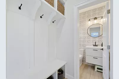1343 Quincy Shore Dr, Quincy, MA 02169 - Photo 13