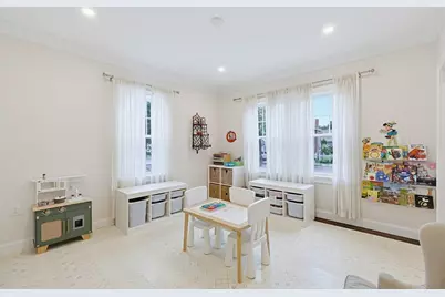 1343 Quincy Shore Dr, Quincy, MA 02169 - Photo 11