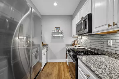 1723 Washington St #302, Boston, MA 02118 - Photo 5