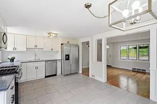 25 Julia Rd, Weymouth, MA 02191 - Photo 13