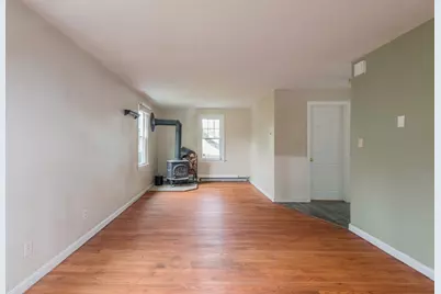 83 Beach St, Plymouth, MA 02360 - Photo 17