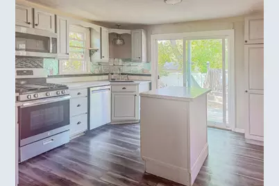 83 Beach St, Plymouth, MA 02360 - Photo 7