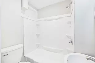 1386-1388 Worcester St, Springfield, MA 01151 - Photo 11