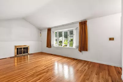 10 Pine Rd, Beverly, MA 01915 - Photo 9
