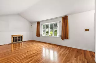 10 Pine Rd, Beverly, MA 01915 - Photo 9