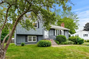10 Pine Rd, Beverly, MA 01915 - Photo 3