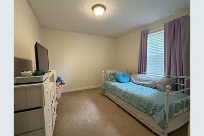 98 Indian Run Rd, Bellingham, MA 02019 - Photo 13