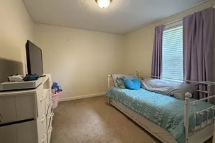 98 Indian Run Rd, Bellingham, MA 02019 - Photo 13
