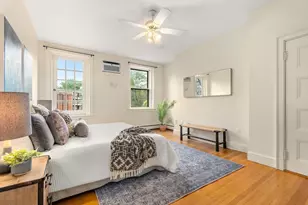 7 Regent Cir, Brookline, MA 02445 - Photo 15