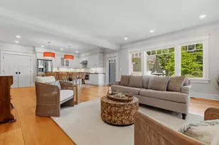 4 Chapel St, Newburyport, MA 01950 - Photo 15