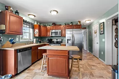 25R Beacon St, Amesbury, MA 01913 - Photo 9