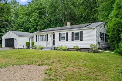 24 Helena St, Ludlow, MA 01056 - Photo 3